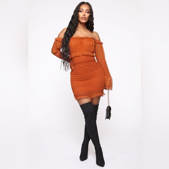 Pretty Little Thing Orange Off The Shoulder Dress - Size 18 - Picture 1 of 7